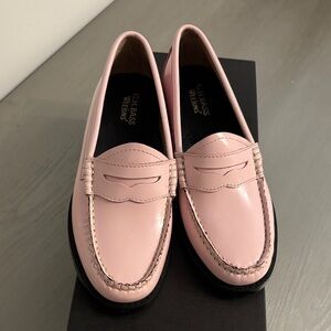 G.H. Bass & Co. Blush Pink Women's Loafers
